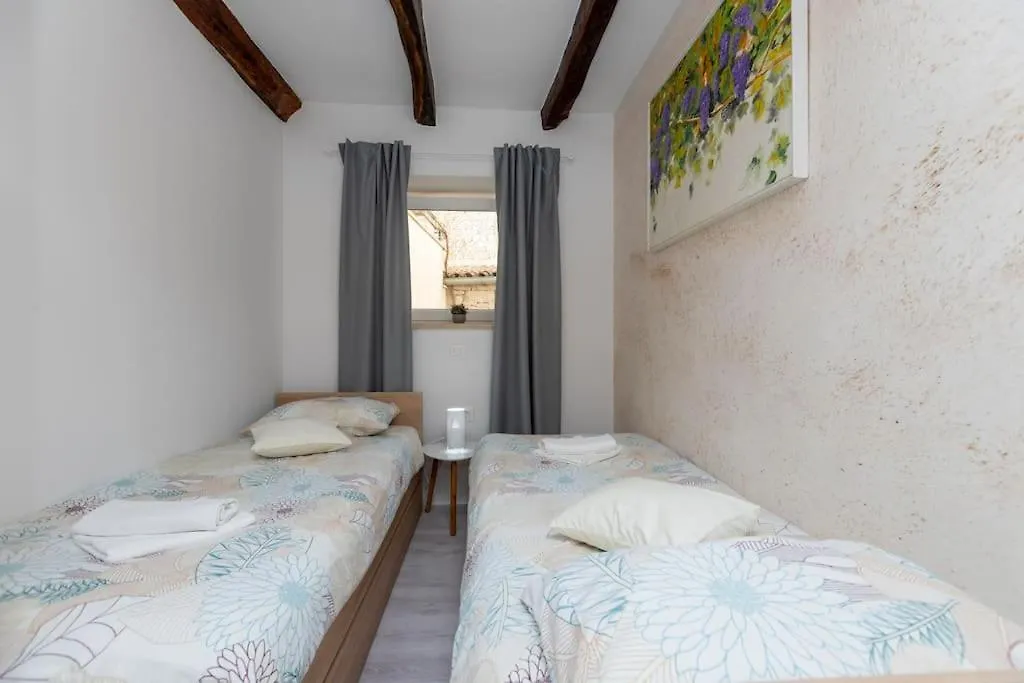 Appartement Apartman Vrh à Sveti Petar u Sumi Croatie